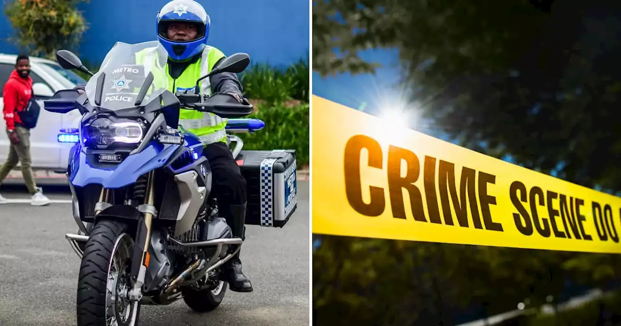 'Give that cop a raise': Mzansi hails Durban cop who stopped 4 hijackers