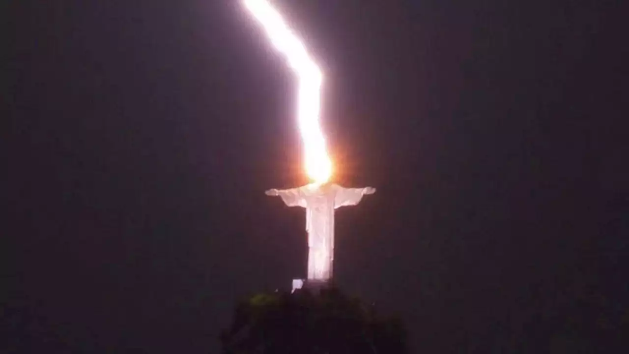 Photographer captures ‘divine’ lightning striking Brazil's Christ the Redeemer