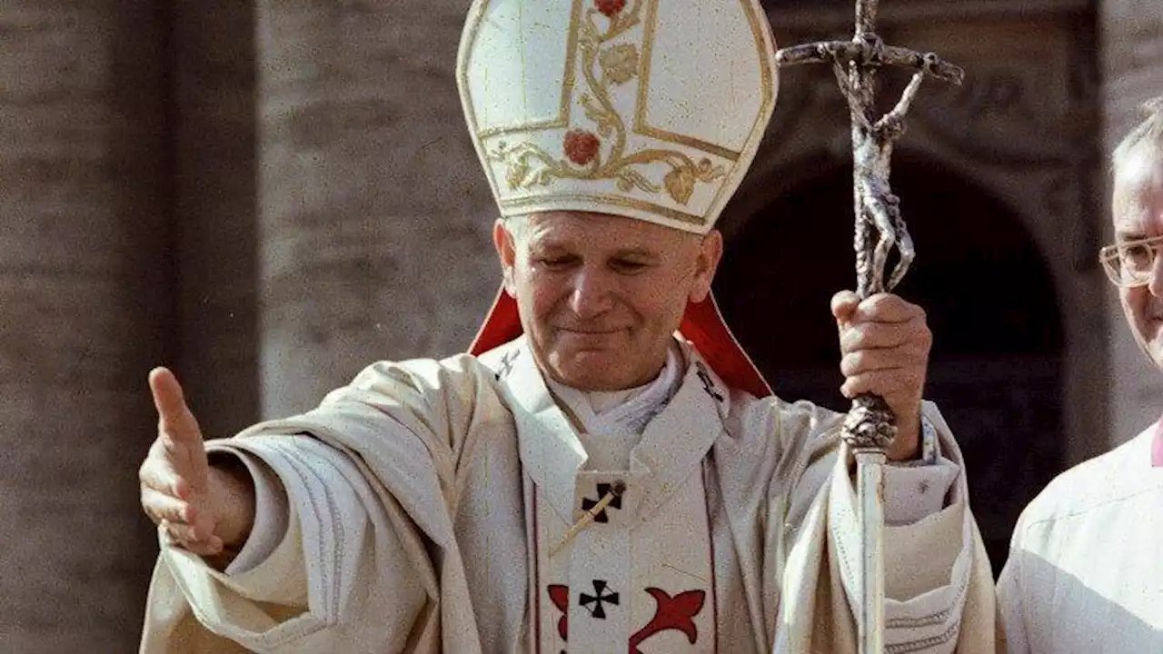 New book on Pope John Paul II stirs up heated debate in Polish politics