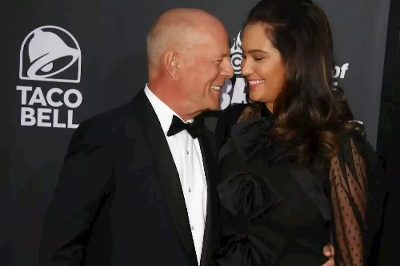 La esposa de Bruce Willis, Emma Heming, desmintió que Demi Moore se mude a vivir con ellos