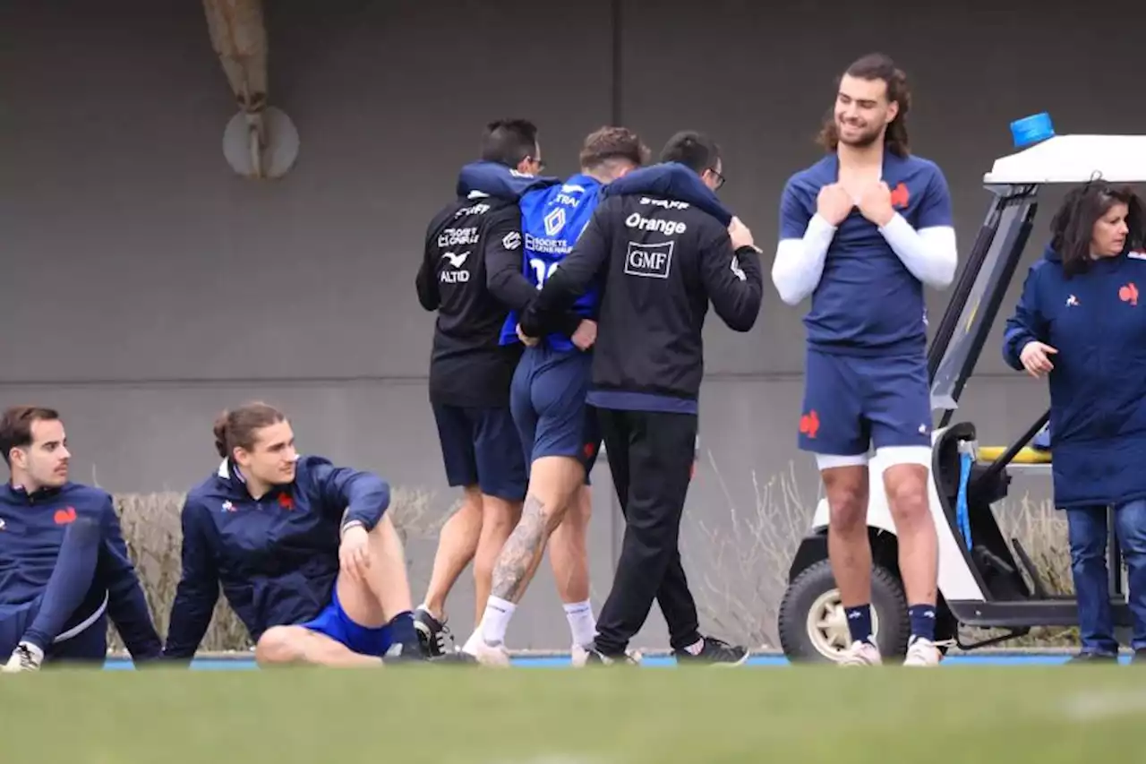 XV de France : Matthieu Jalibert absent au moins un mois