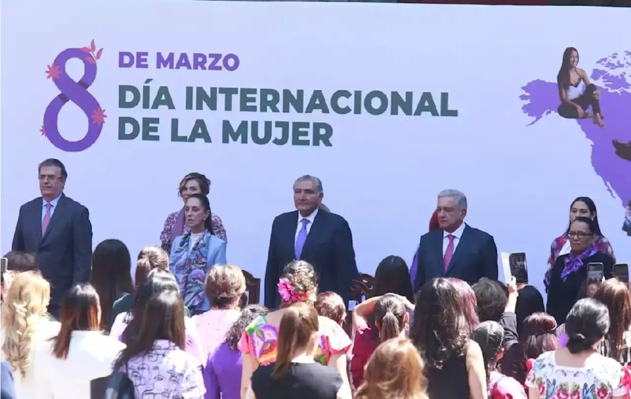 Cuarta Transformación ya es feminista: AMLO