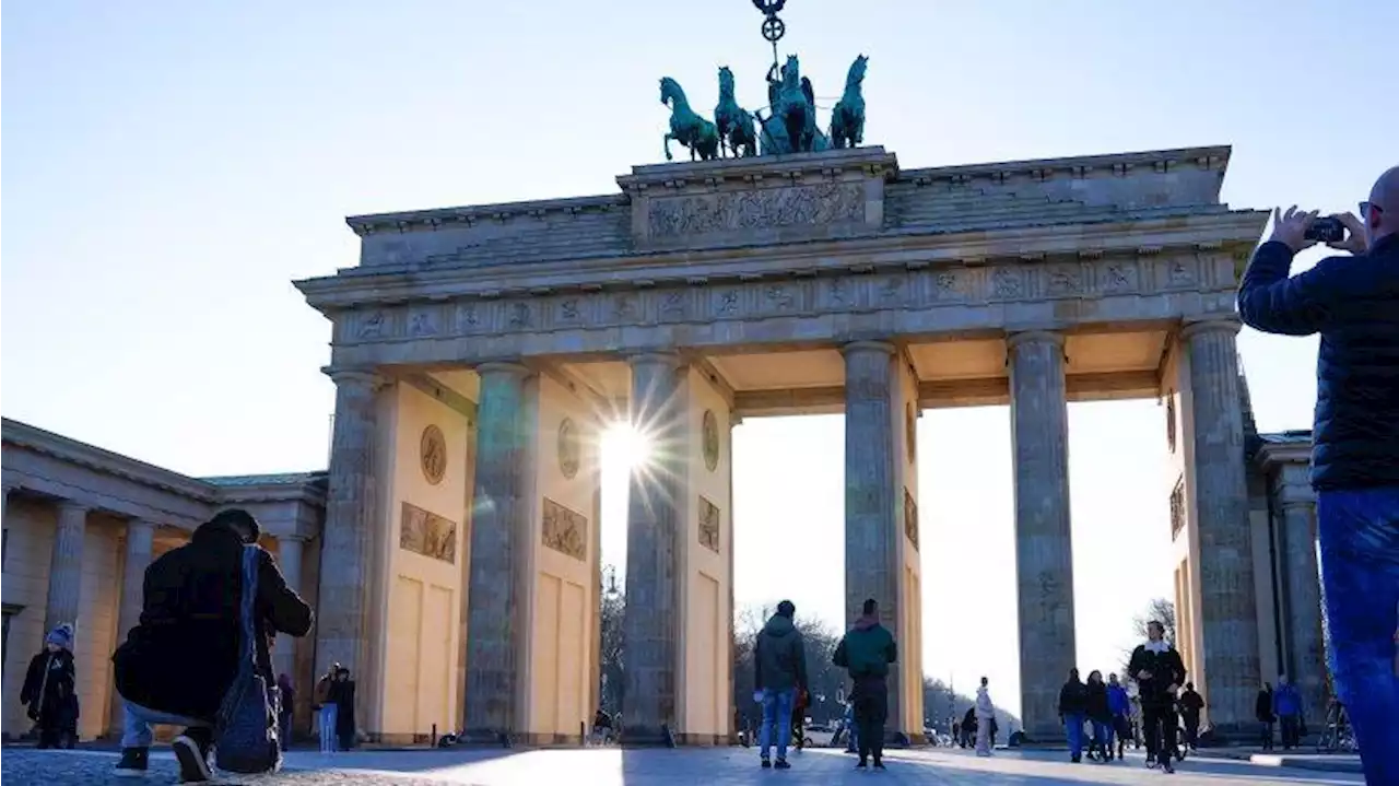 Volksentscheid Berlin 2030 klimaneutral: Demo & Konzert geplant