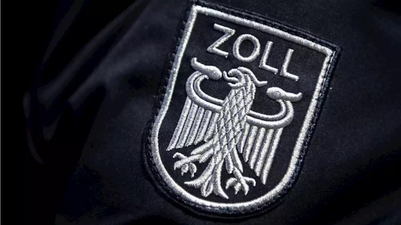 Zoll kontrolliert Einhaltung des Mindestlohns