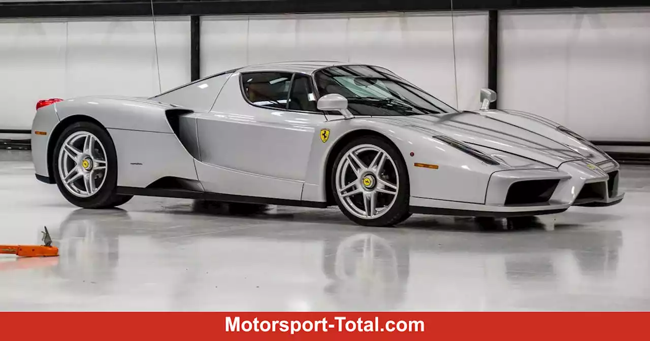 Dieser Ferrari Enzo ist ein Neuwagen und steht zum Verkauf