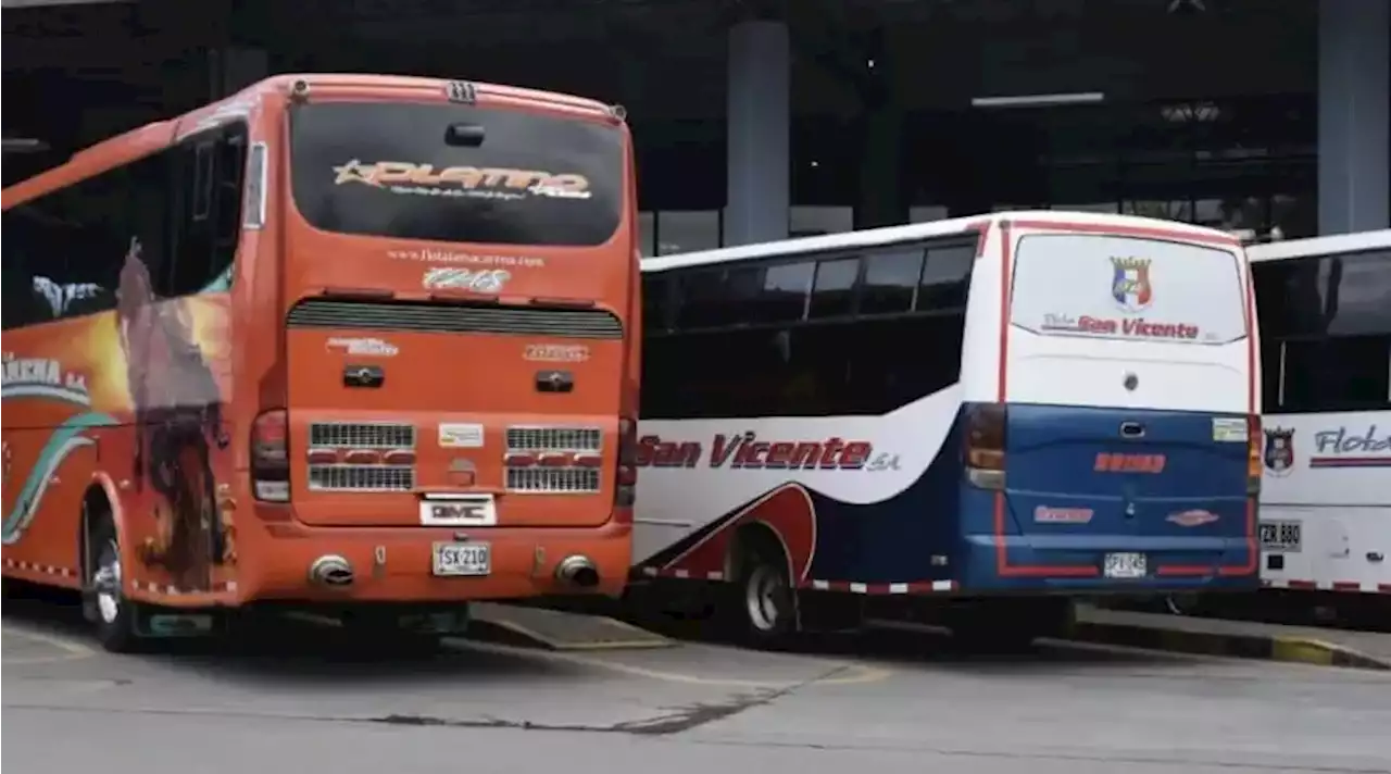 Atraco masivo en un bus de Bogotá a Facatativá dejó 15 lesionados