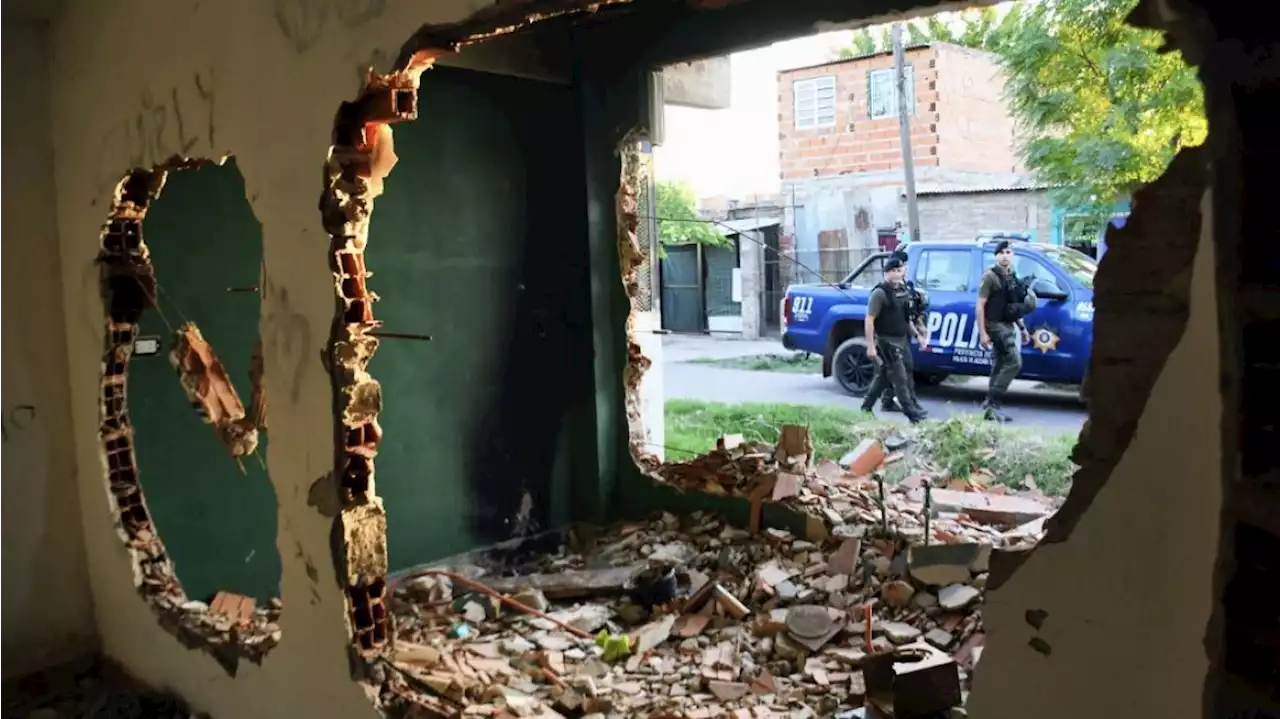 Gendarmería fue recibida con aplausos en el barrio donde asesinaron a Máximo Jerez