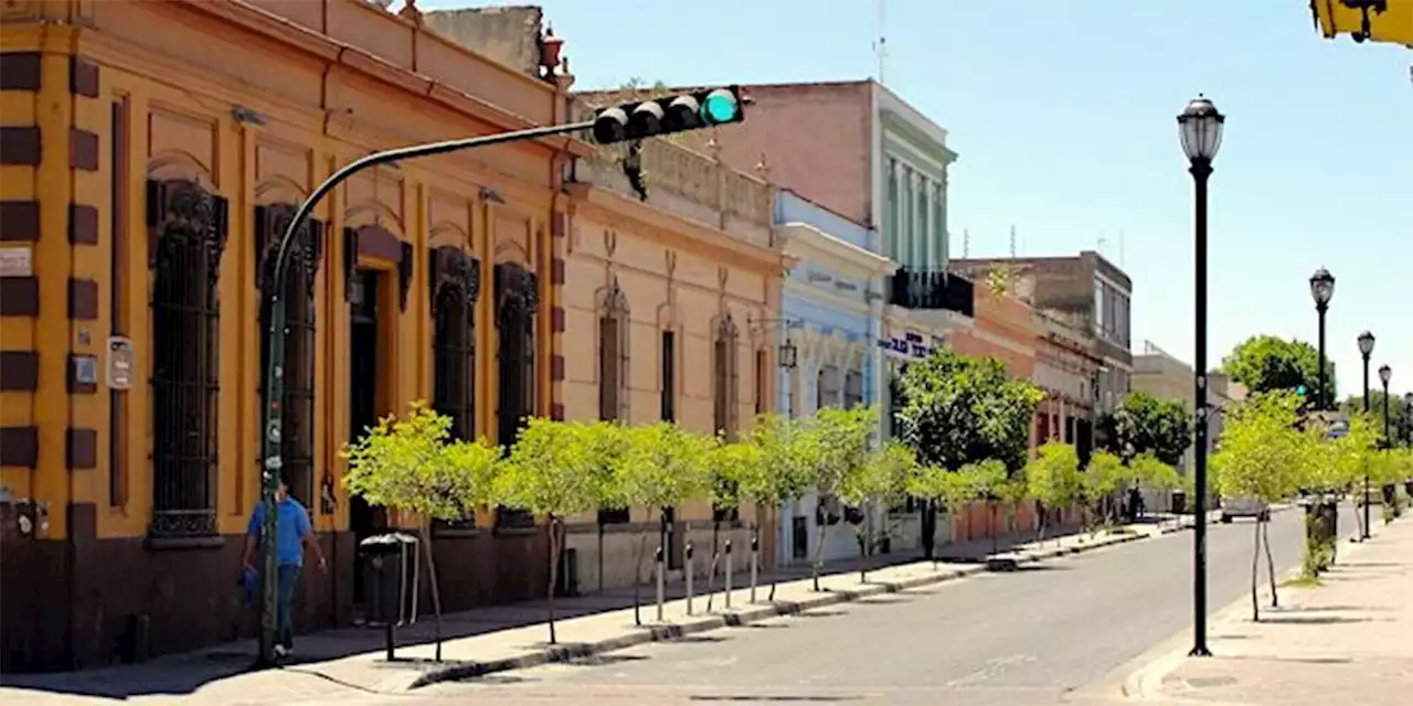 Pese a cierre de negocios en León, descartan crisis económica para la ciudad