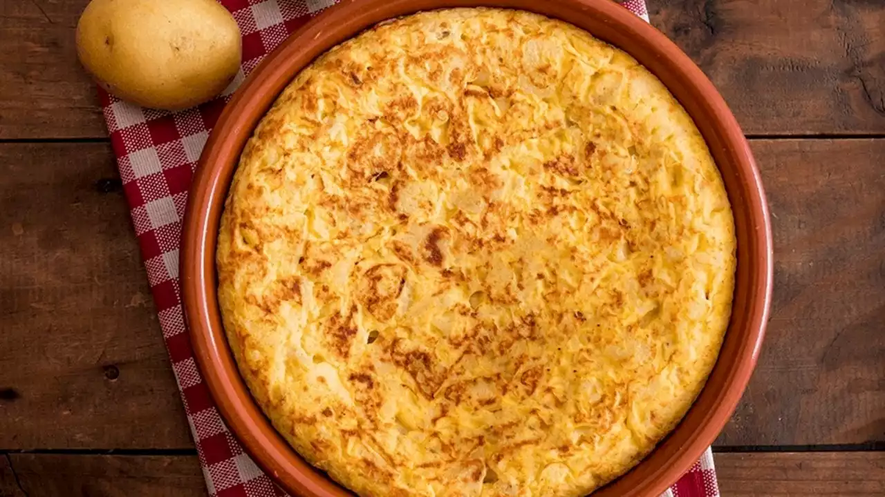 Esta es la única receta para hacer la tortilla de patatas saludable (y que engorde menos)