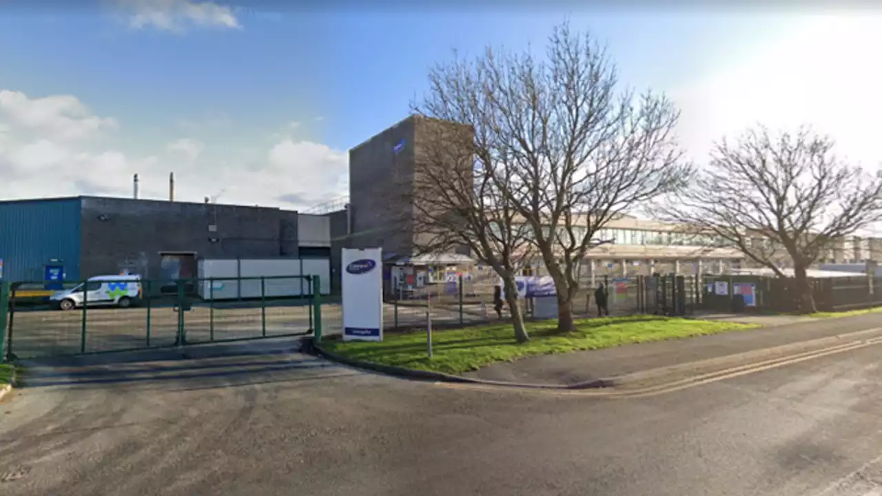 2 Sisters: More than 700 jobs set to be lost as poultry plant expected to close