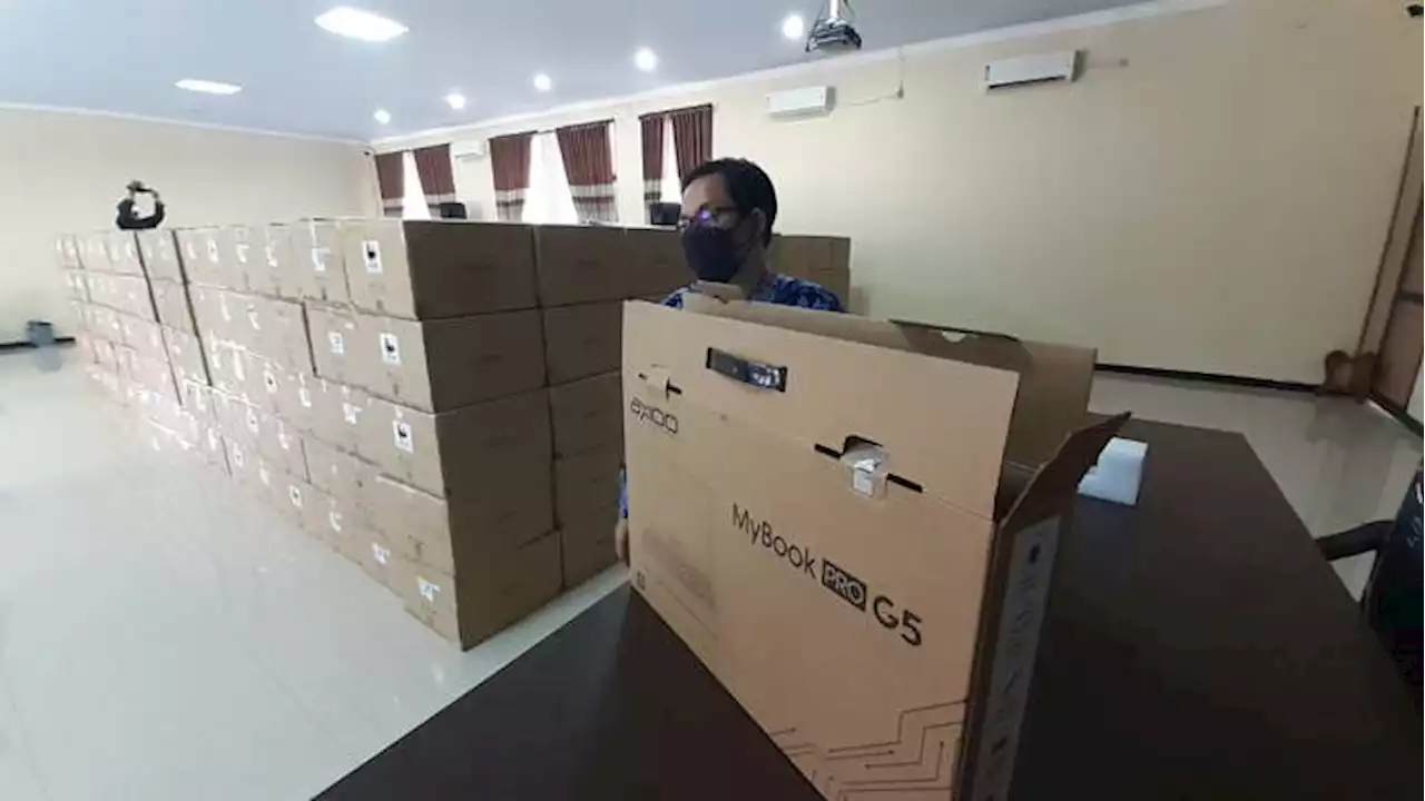 Pemkot Madiun Beli 9.400 Laptop, akan Dibagikan ke Siswa SD & SMP