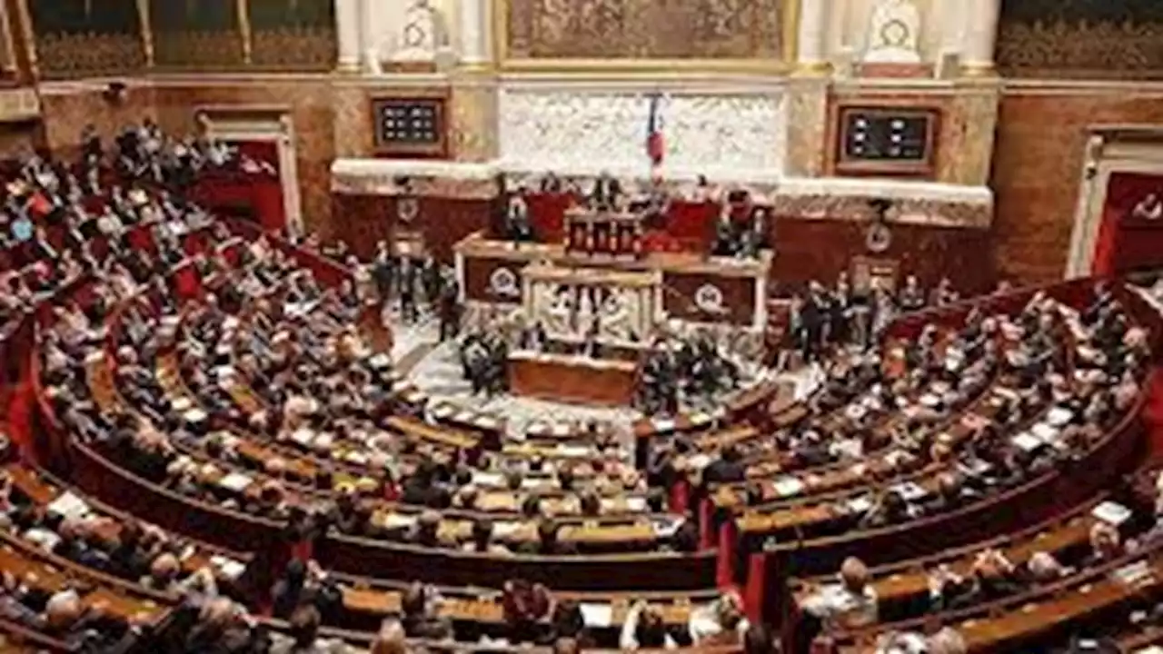 El Senado de Francia aprobó la cuestionada extensión de la edad mínima para jubilarse