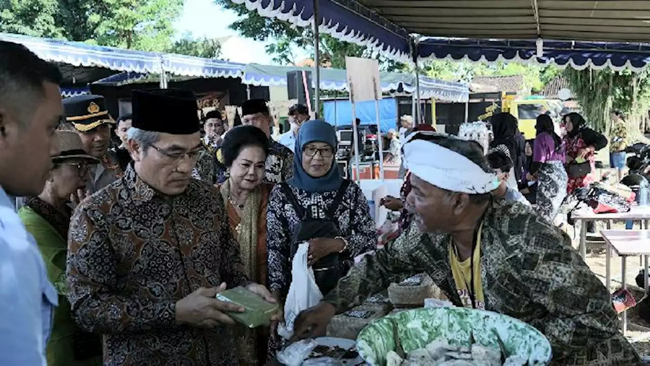 Rangkaian Tradisi Sambut Ramadan di Dekat Kawasan Makam Raja Imogiri Bantul Yogyakarta