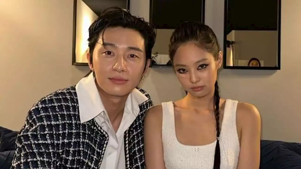 Terungkap Percakapan Park Seo Joon dan Jennie BLACKPINK di Paris Fashion Week 2023