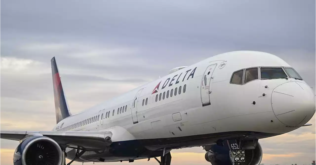 Delta Air Lines lays out its plan to leave fossil fuels behind