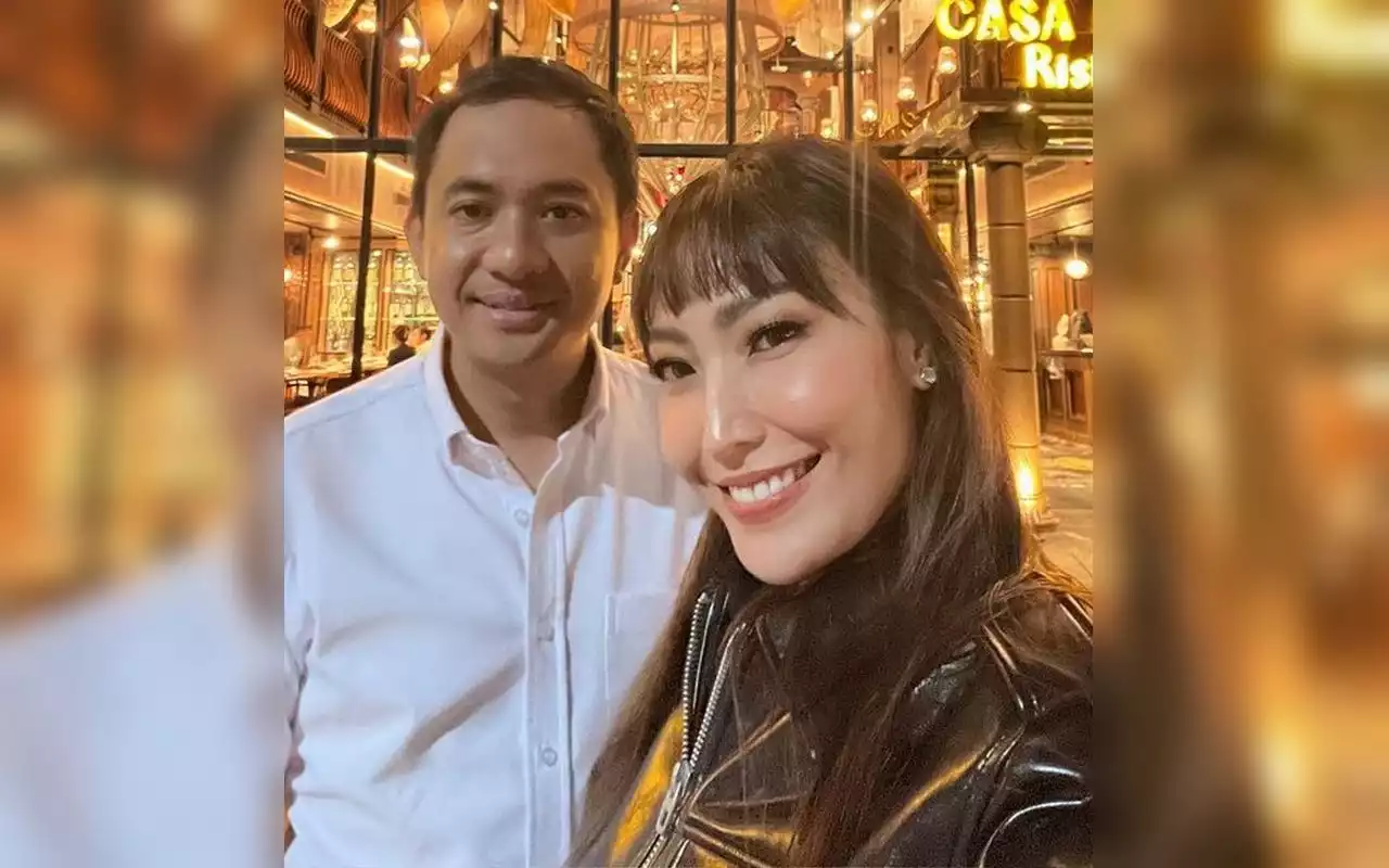 Isu Selingkuh Terhempas, Ayu Dewi Ingin Punya Family Time Bareng Suami