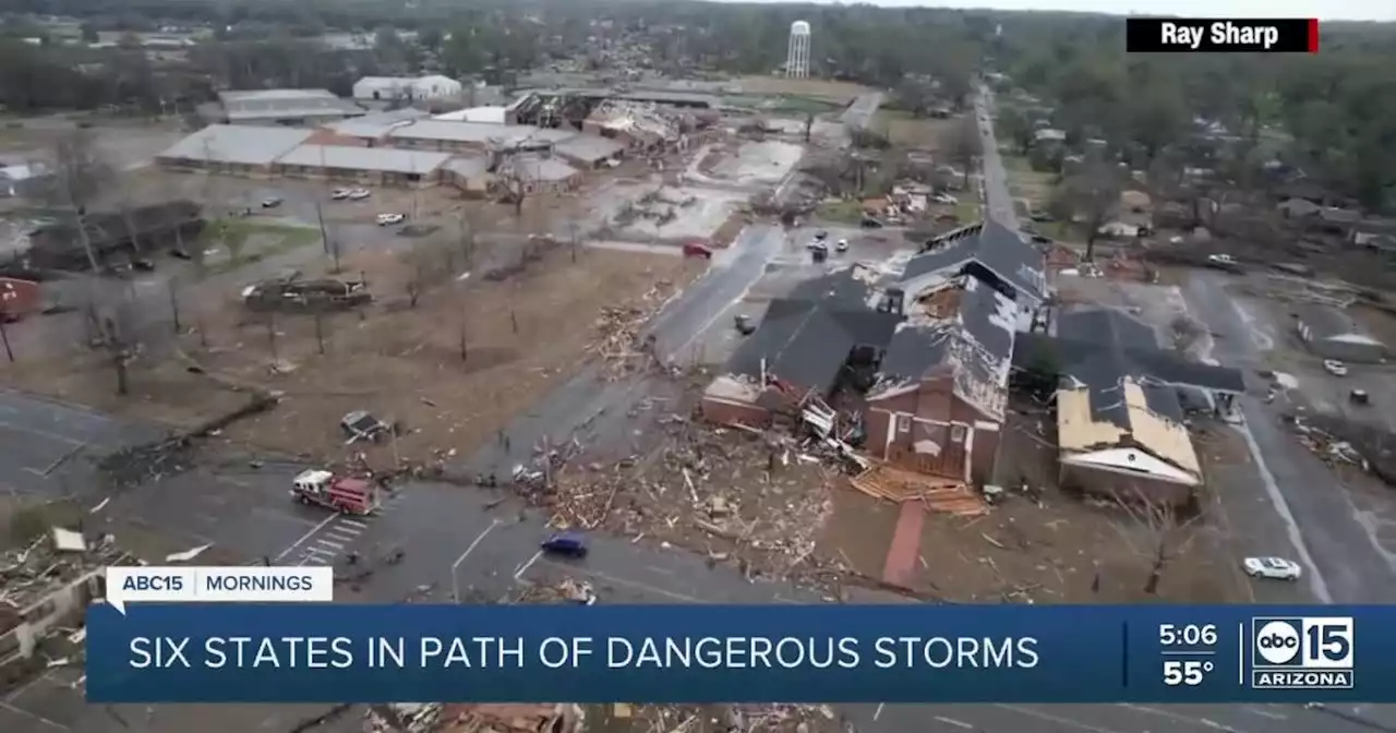 Tornadoes kill at least 10 across US Midwest and South