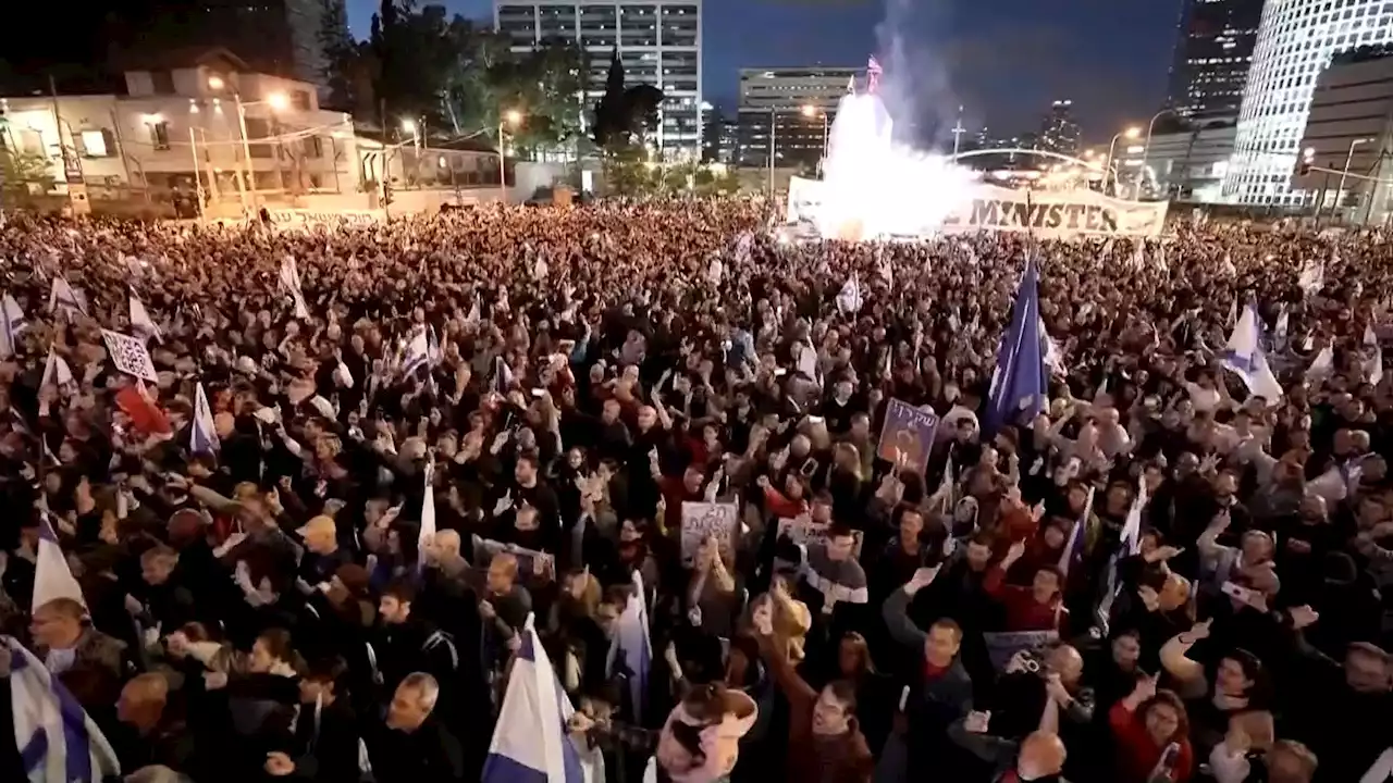 Israel: Massenproteste trotz Verschiebung des Justizumbaus