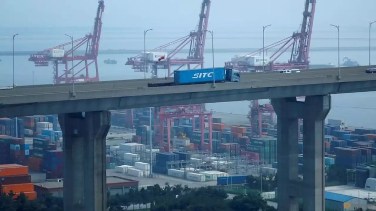 South Korea March exports drop but not by as much as expected