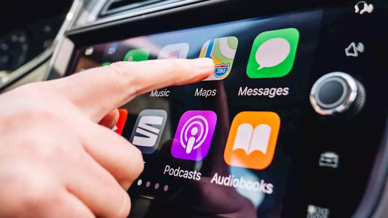 GM plans to phase out Apple CarPlay in EVs, with Google's help | CNN Business