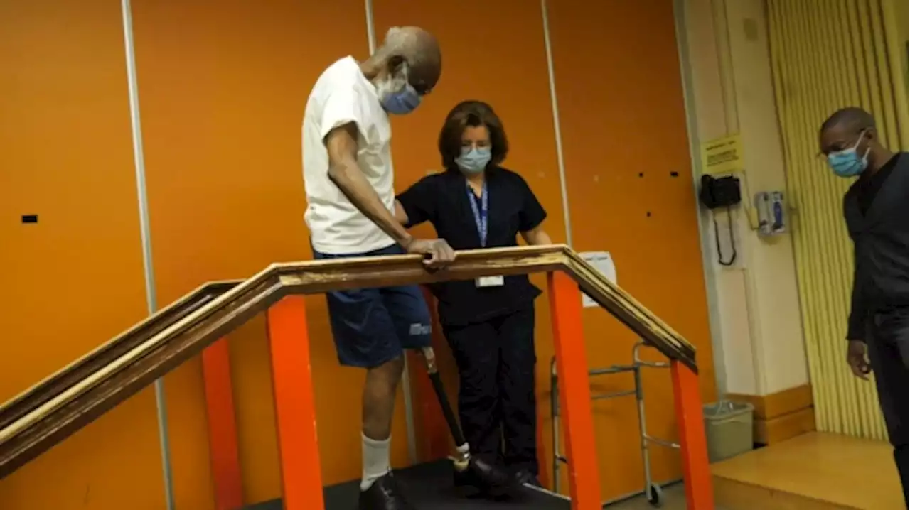 95-year-old learning to live life with prosthesis