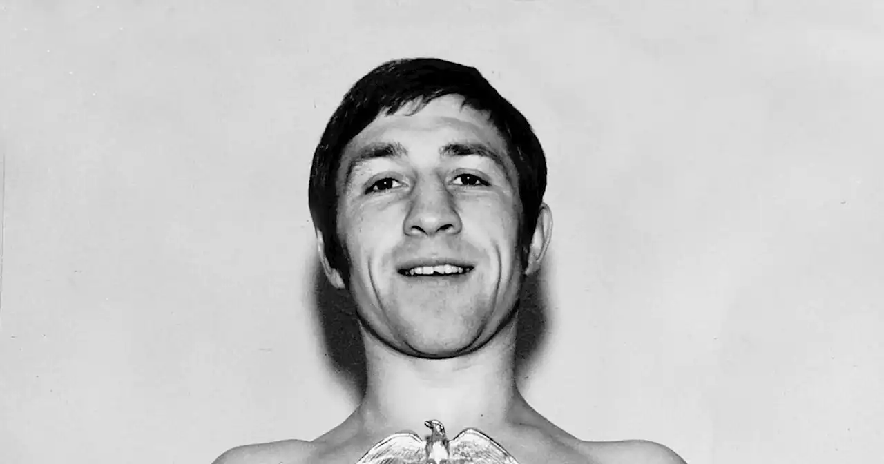 Ken Buchanan dead as Scottish boxing legend passes away aged 77