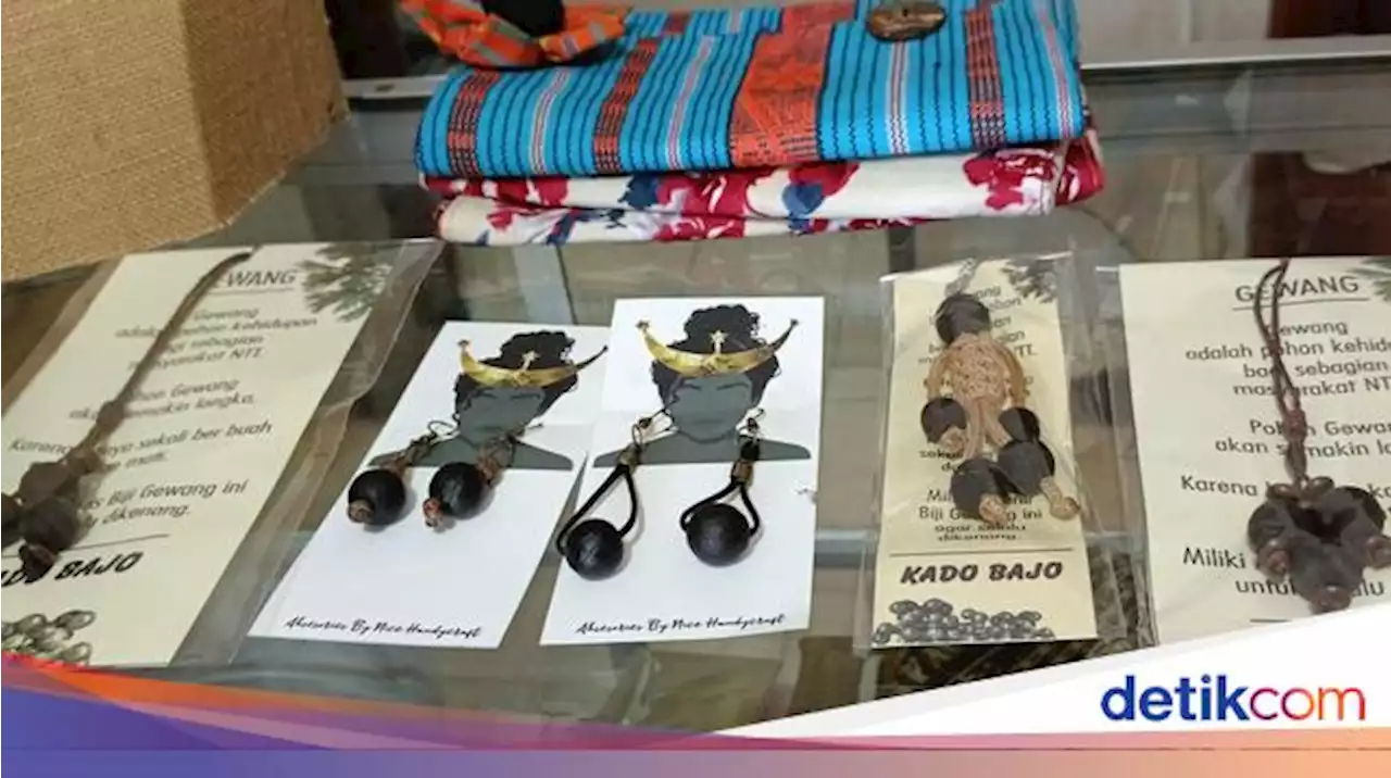 Bisnis Perhiasan Biji Gewang, Pasutri Untung Rp 30 Juta Sebulan