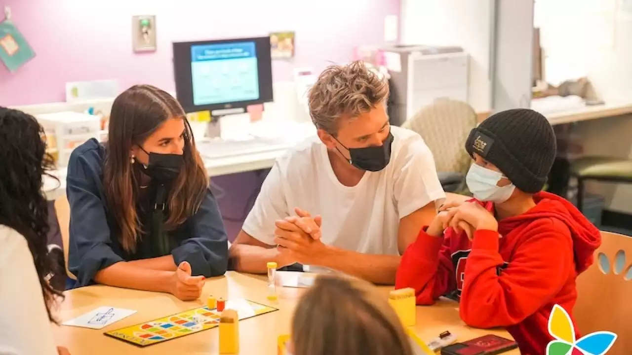 Austin Butler, Kaia Gerber Visit Children's Hospital Together in L.A.