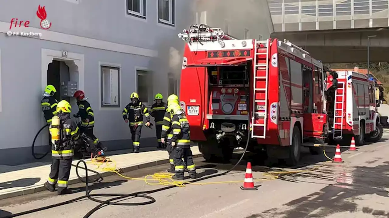 Stmk: Zimmerbrand im Stadtzentrum von Kindberg