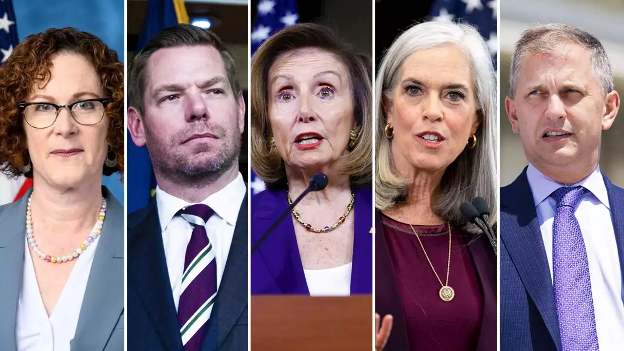 Dems who accused Trump of trying to jail opponents voice support for Trump grand jury indictment