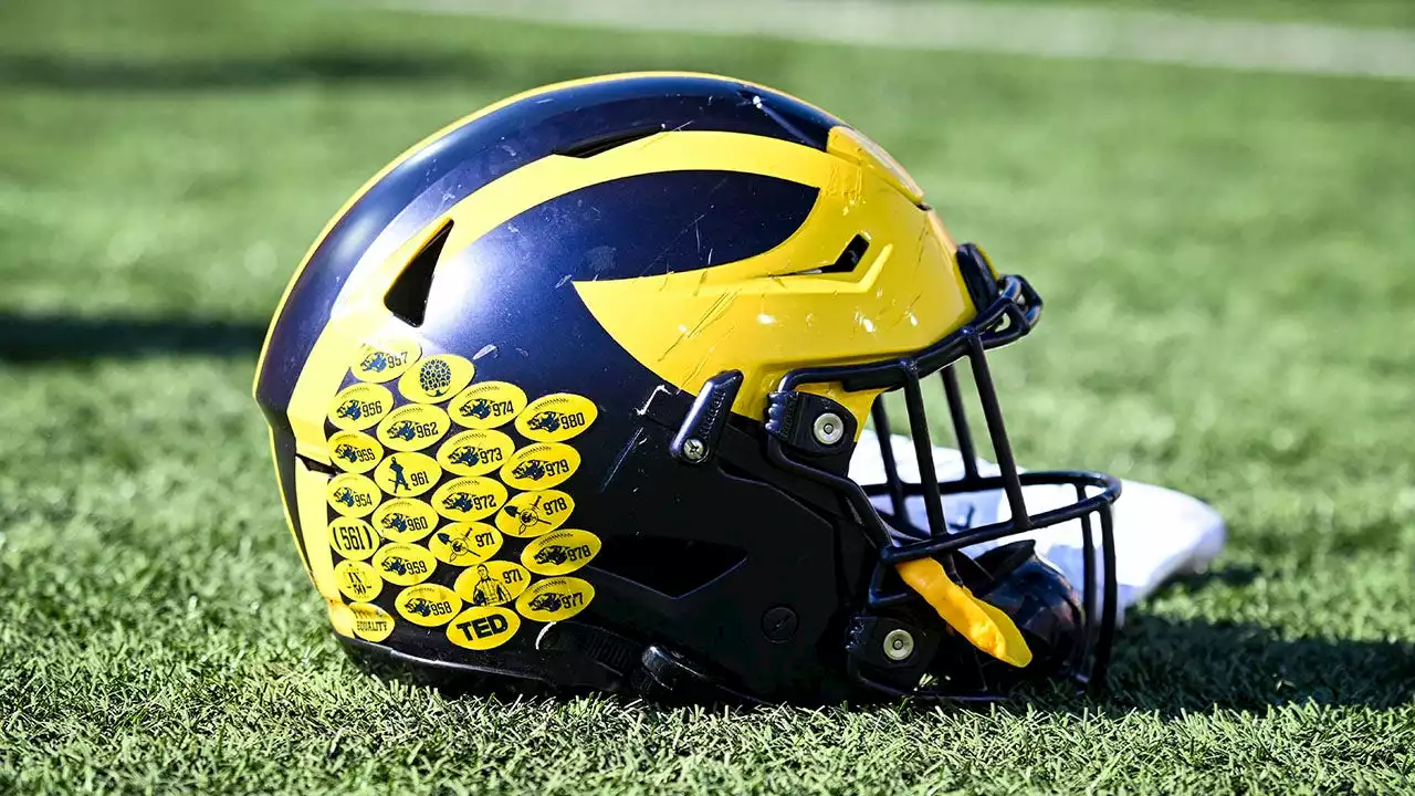 Michigan lands 5-star quarterback Jadyn Davis for 2024