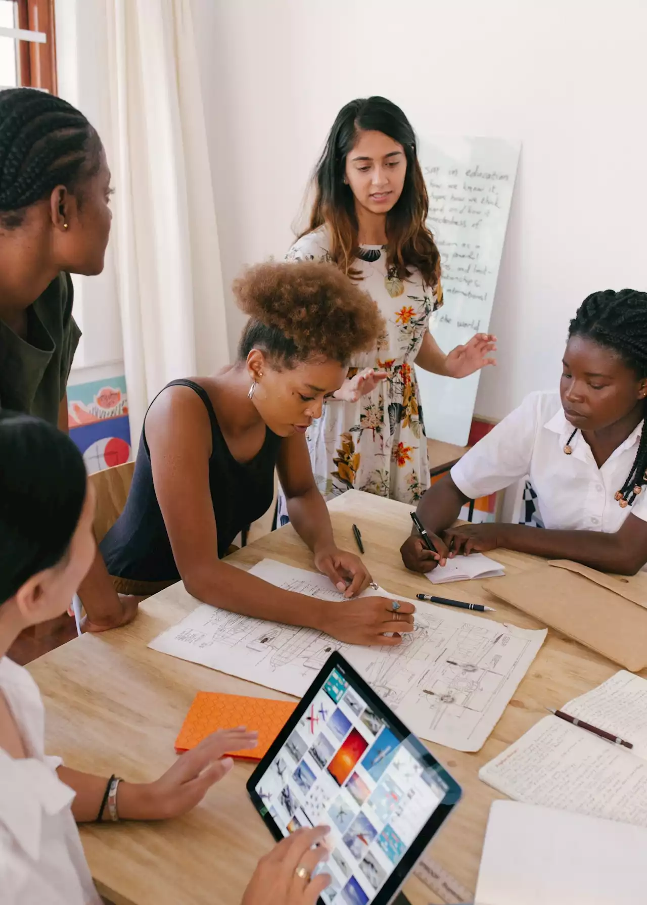 How to keep women from quitting their work