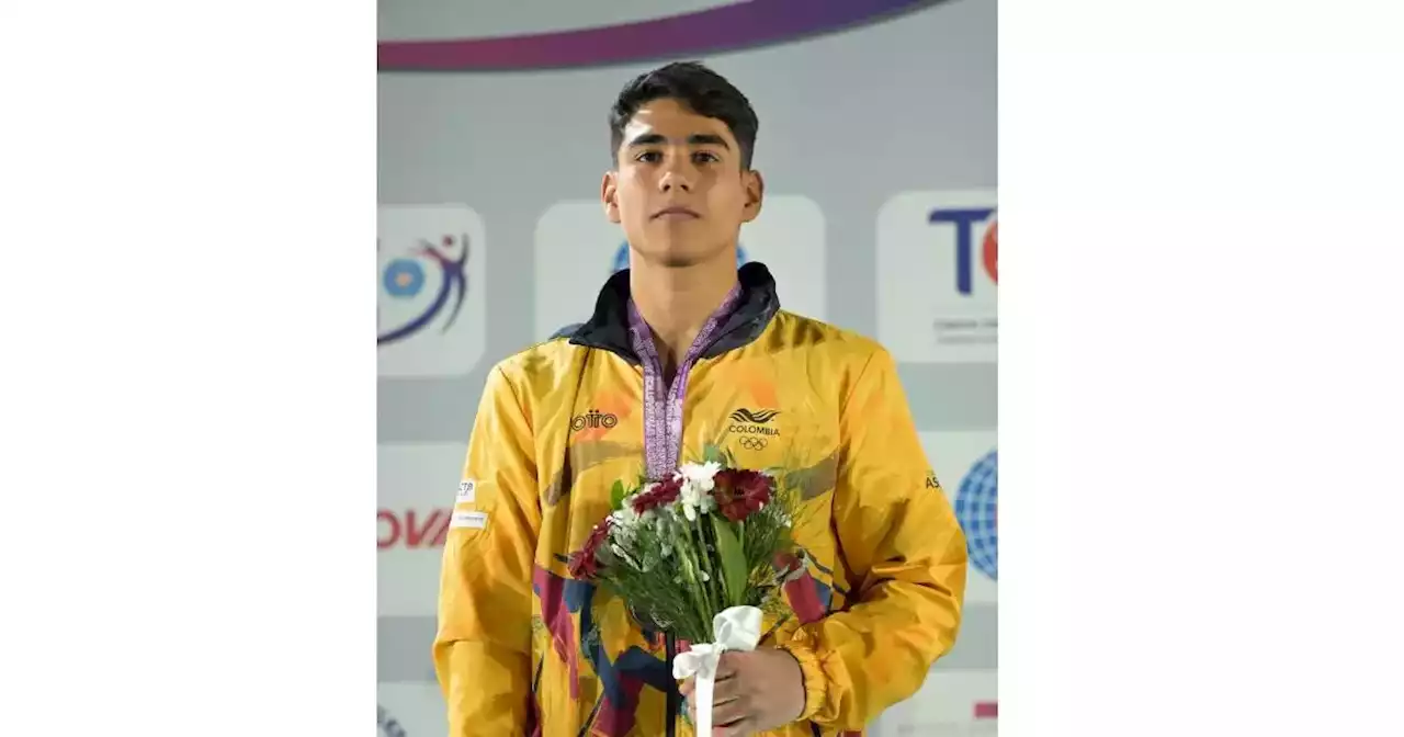 Ángel Barajas ganó medalla de oro en el Mundial de Gimnasia