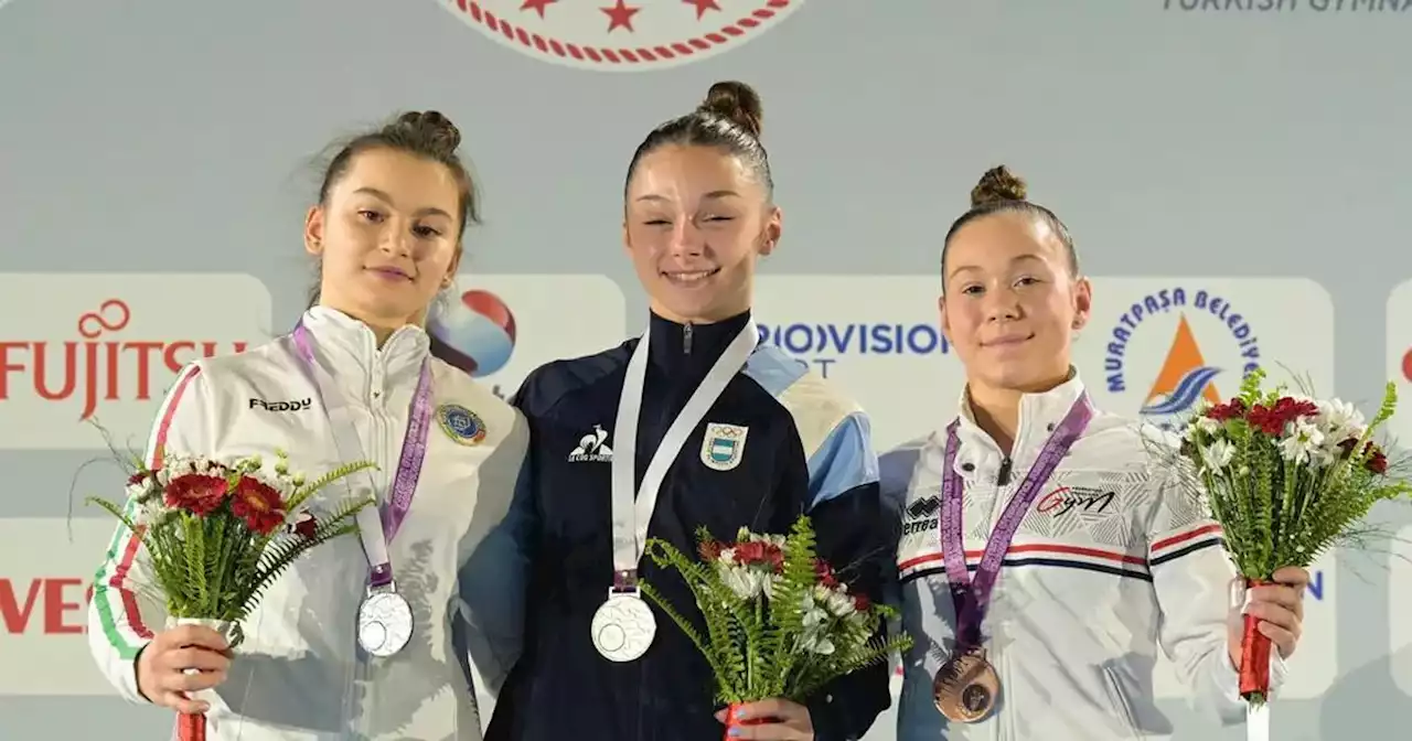 Oro en salto para la argentina Mia Mainardi, de 14 años, en los Mundiales junior de gimnasia | Poli | La Voz del Interior