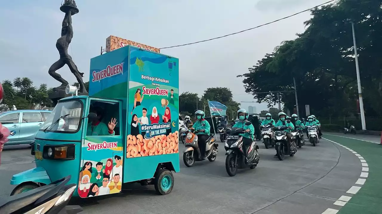 Bajaj Silverqueen Keliling Jakarta Selama Ramadan, Ajak Warga Donasi Cokelat untuk Anak-Anak Terlantar