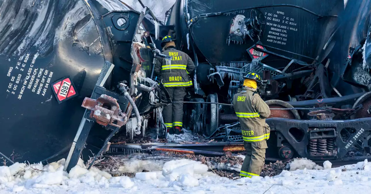 Remote trains carrying hazmat fall outside Congress' push for rail regulation