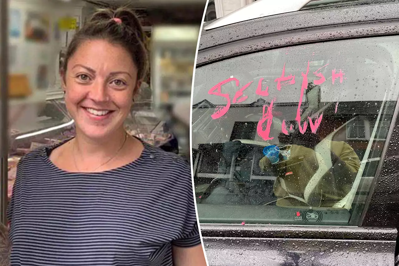 I refused to move my car — a woman wrote a cruel message on the window