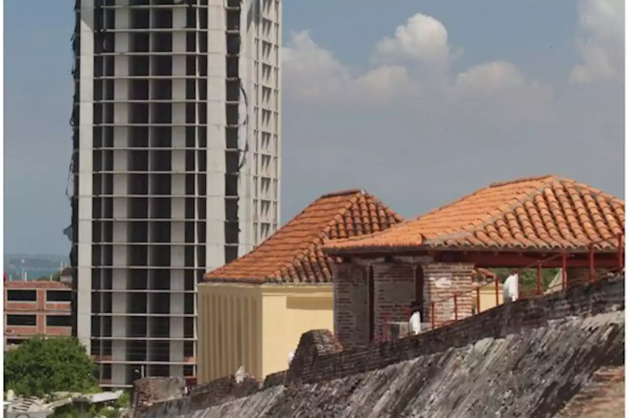 Castillo de San Felipe se salva; ordenan demoler edificio que ponía en riesgo su historia - Pulzo