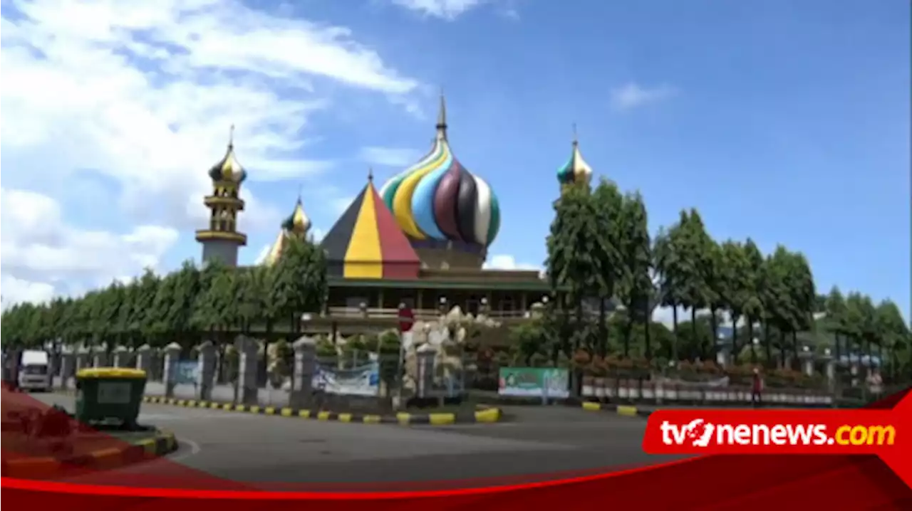 Masjid Pelangi Tangerang Bergaya Bangunan Modern-Klasik Khas Eropa Timur