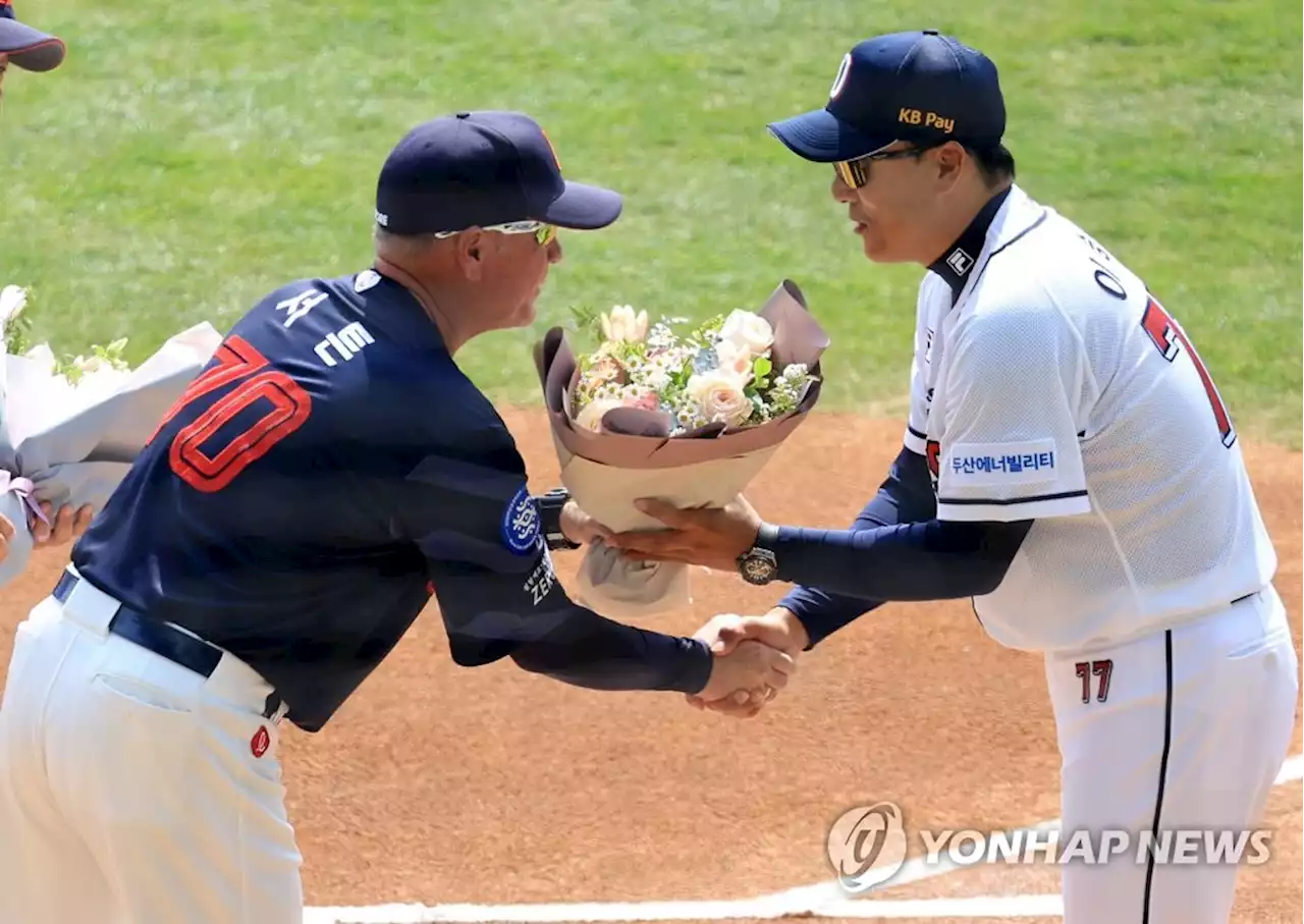 '데뷔전 승리' 이승엽 감독 '선수 때보다 기쁘고, 어렵습니다' | 연합뉴스