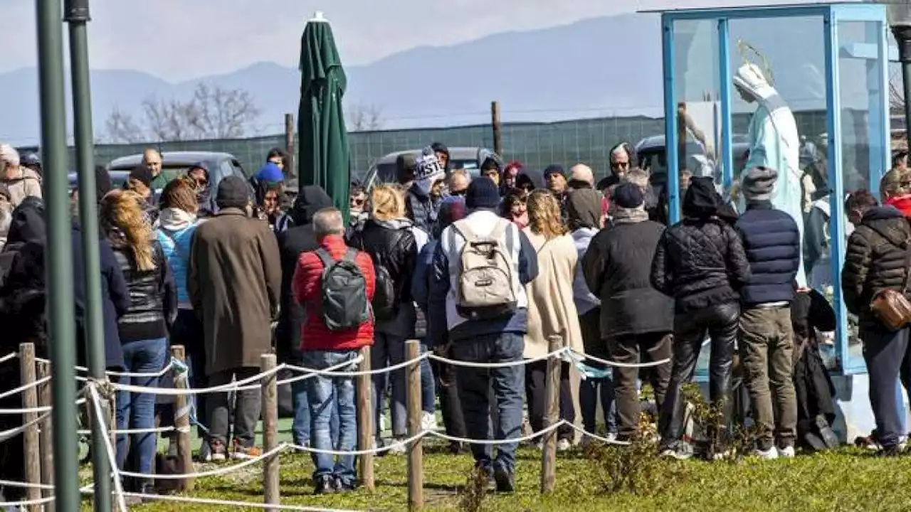 Gisella Cardia, dalla bancarotta alle apparizioni. Chi è la «veggente» di Trevignano