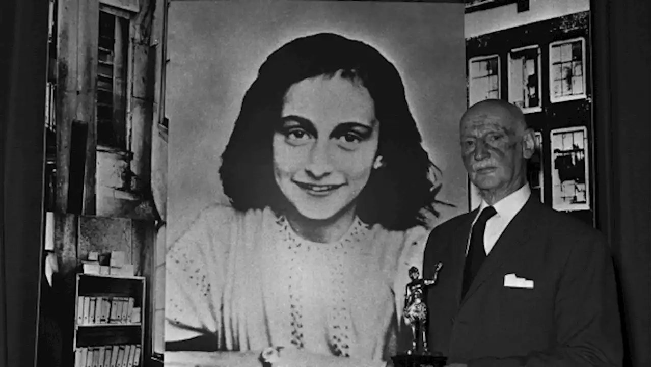 Illustrated Anne Frank book removed by Florida school