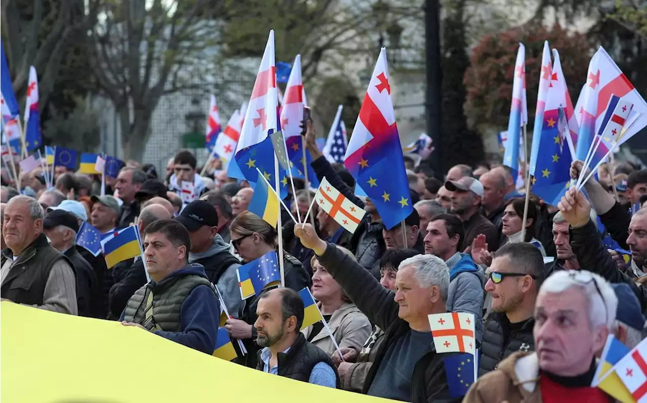 Thousands rally in Georgia against government