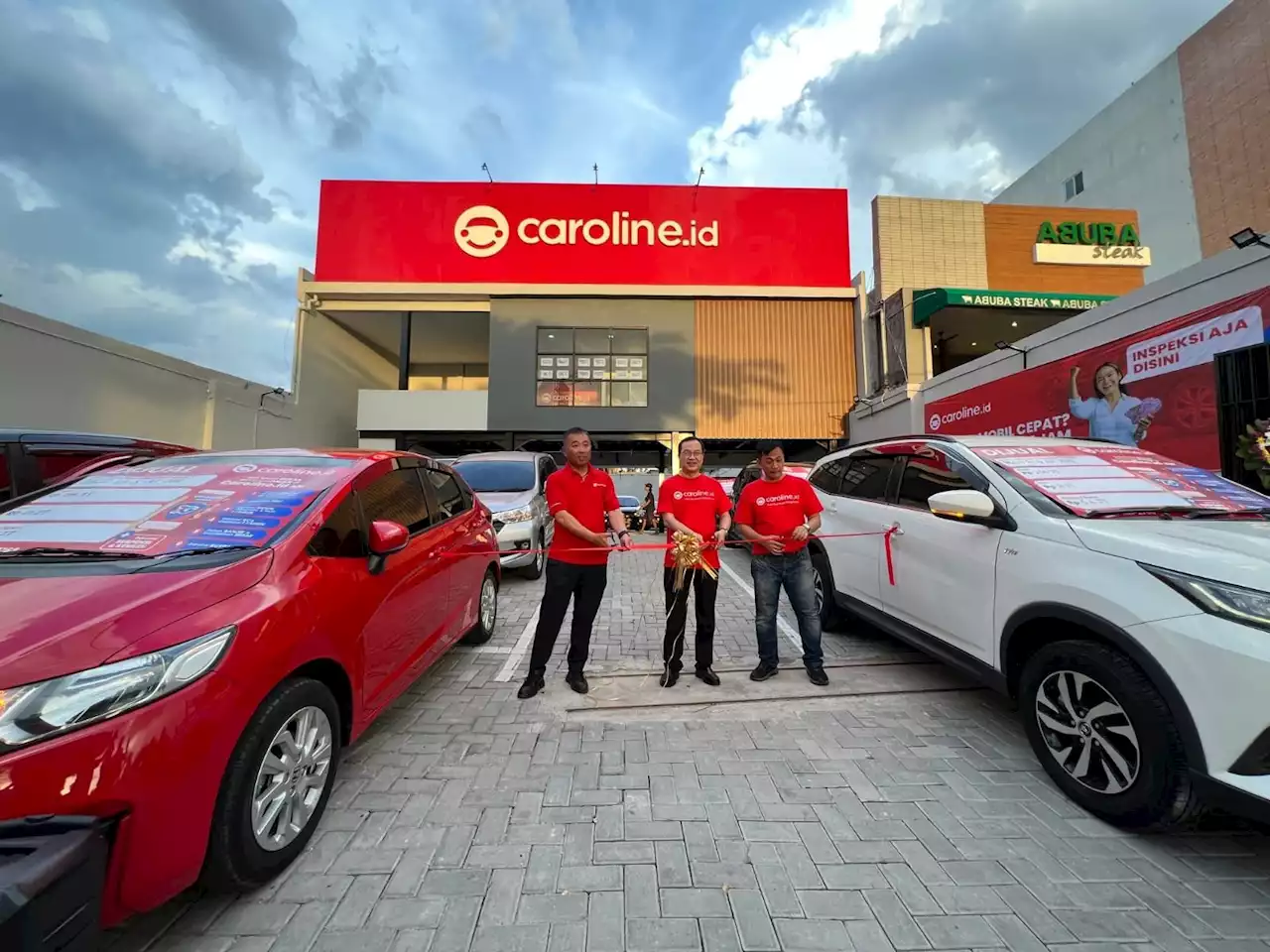 Caroline Buka 2 Showroom Mobil Bekas di Jawa Barat dengan Garansi Menarik