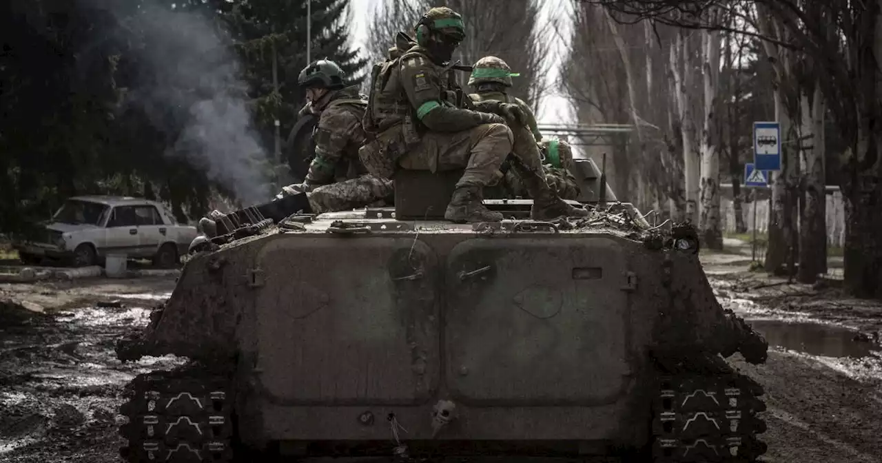 'More comfortable than a Rolls-Royce': Ukrainian tank drivers eagerly await Western rides