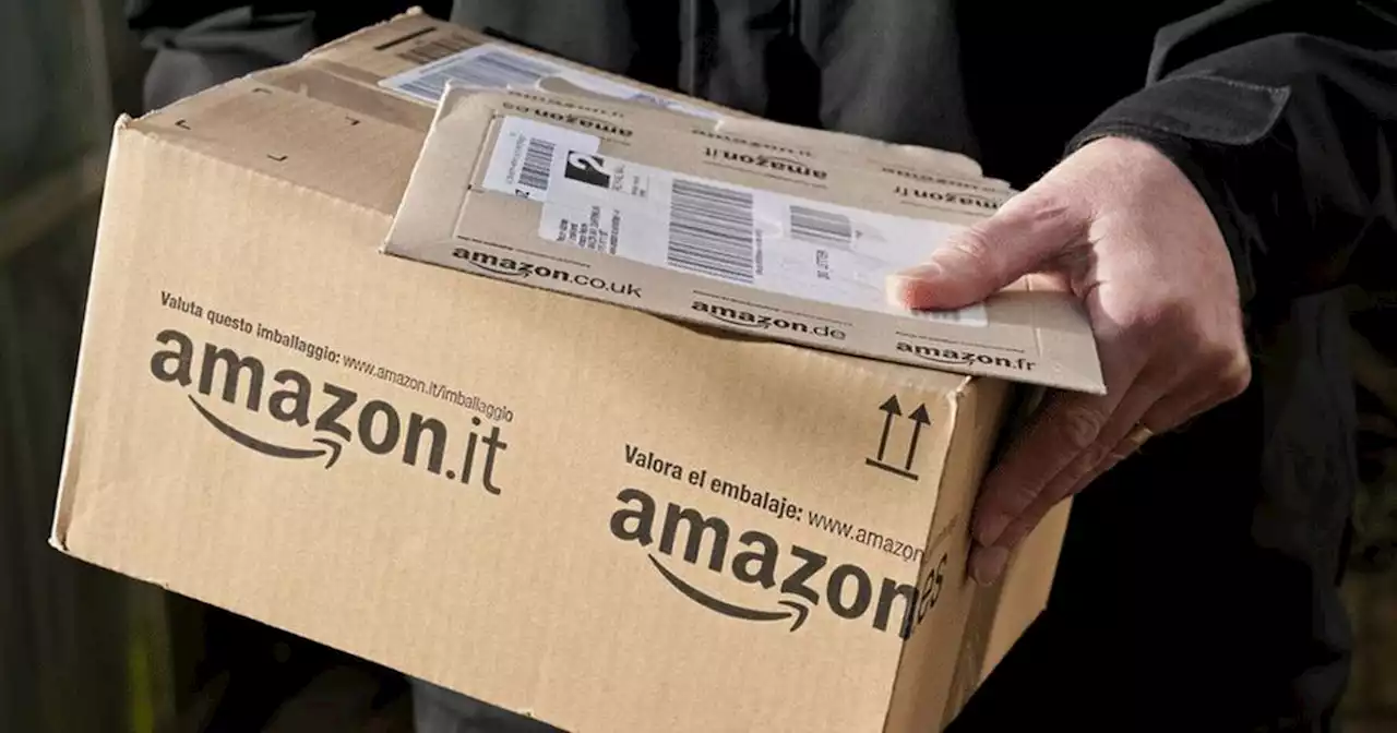 Amazon issues urgent warning as customers hit by scammers