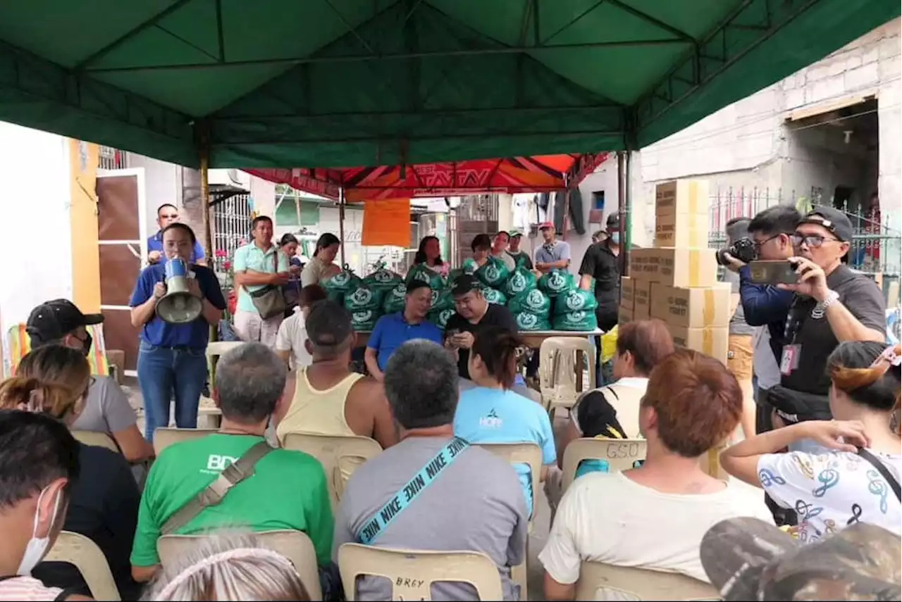 Rizal LGU assists Taytay fire victims