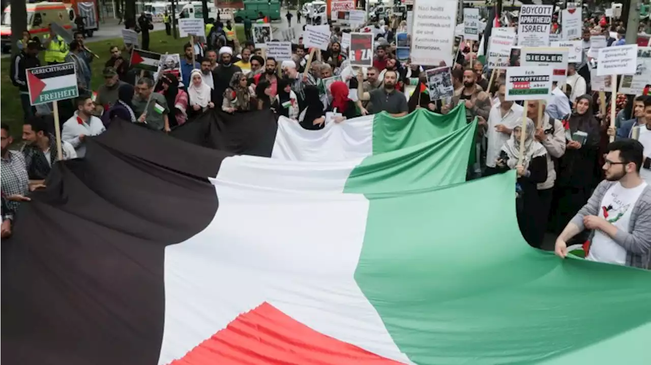 Berlin: Antisemitische Parolen gerufen - Empörung über Demo