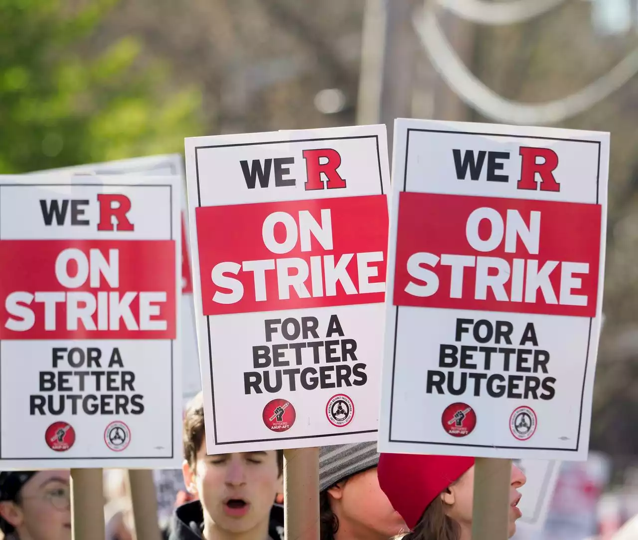 Rutgers students caught in strike chaos as some classes continue without professors