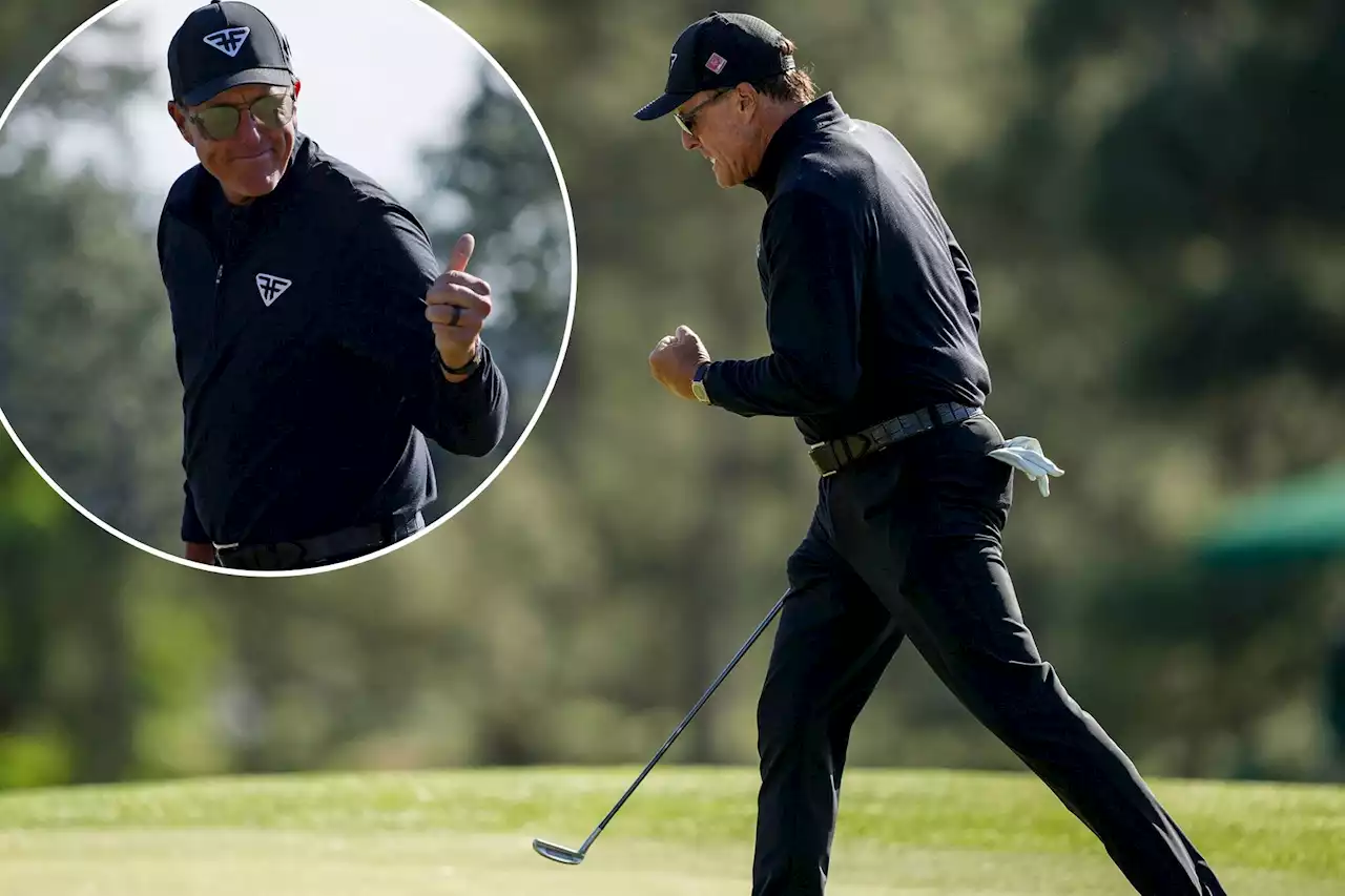 Phil Mickelson turns back clock as Masters charge falls short in historic round